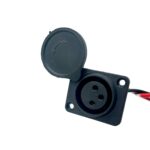 Porta carregamento XLR 3 pinos (inclui tampa conector)